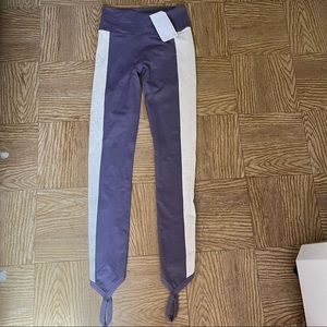 Fabletics high waist stirrup legging yoga